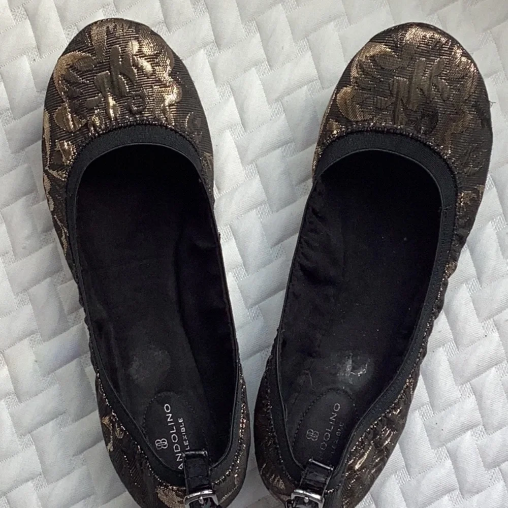 Bandolino Black and Gold Patterned Flats - Picture 2 of 5